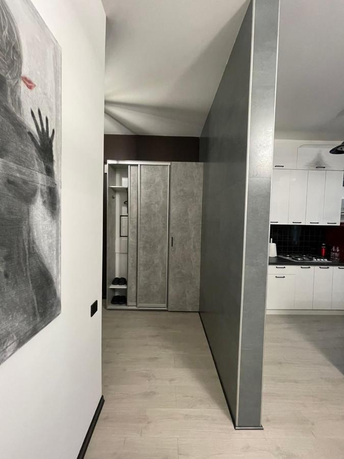 Vel Люкс Lejlighed Tjernivtsi Eksteriør billede